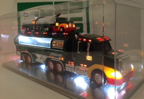 Hess 2014 Truck Display Case Hess 2014 Truck Display Case